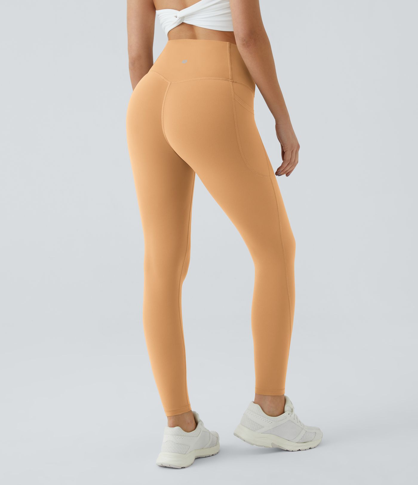 Legging d'entraînement gainant taille haute avec poches Halara UltraSculpt™