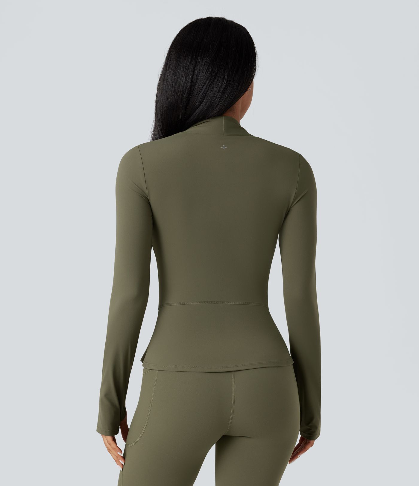 Halara UltraSculpt™ Push-Up Langarm-Yogajacke mit Daumenloch, Reißverschluss und Rüschen-Saum