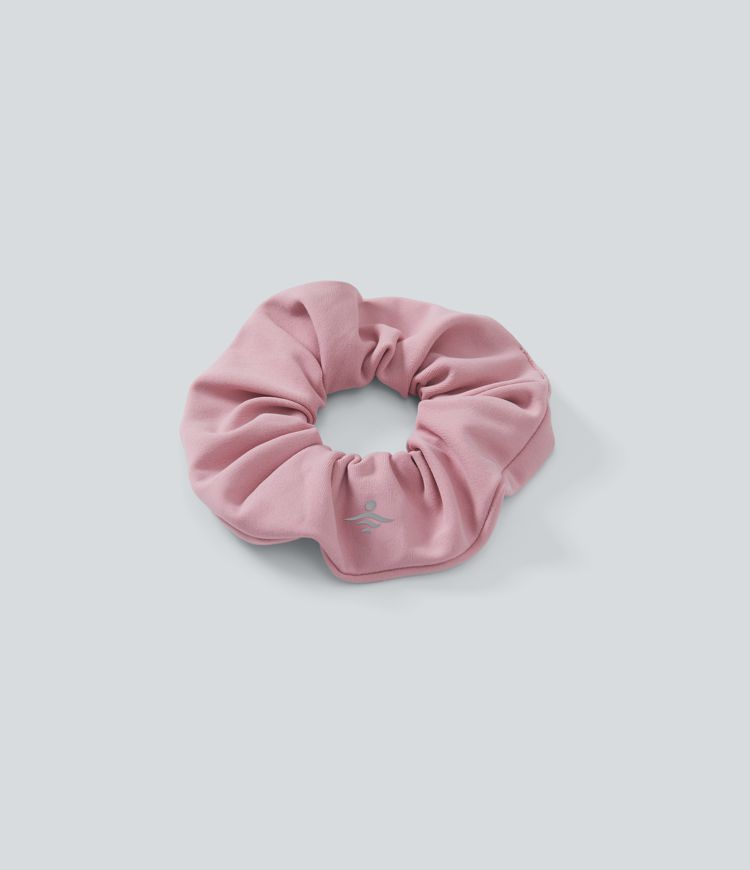 Softlyzero™ Plush Random 1pc Plain Pleated Scrunchie