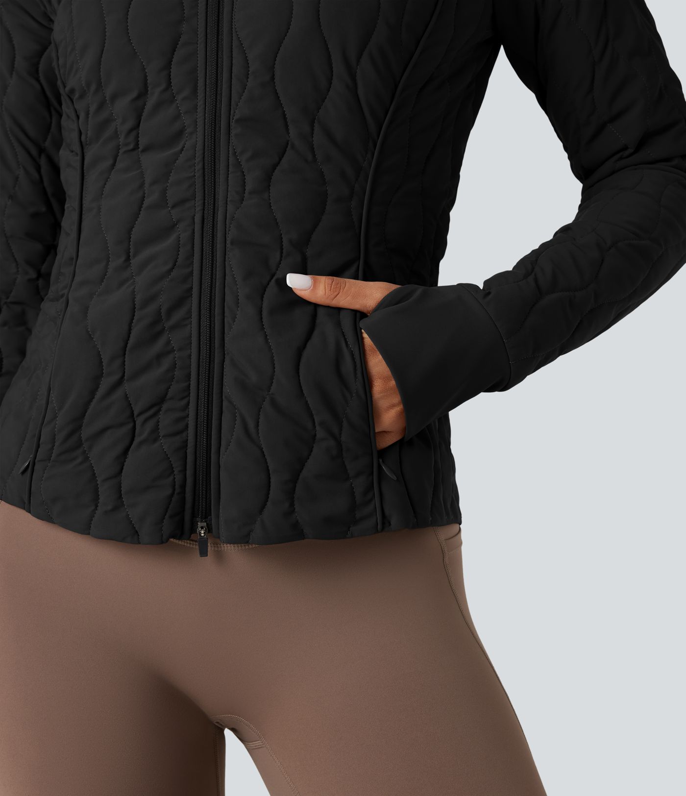 Veste d'entraînement matelassée extensible col montant avec passants pouces PuffFlex avec poches - Oreiller de voyage pliable