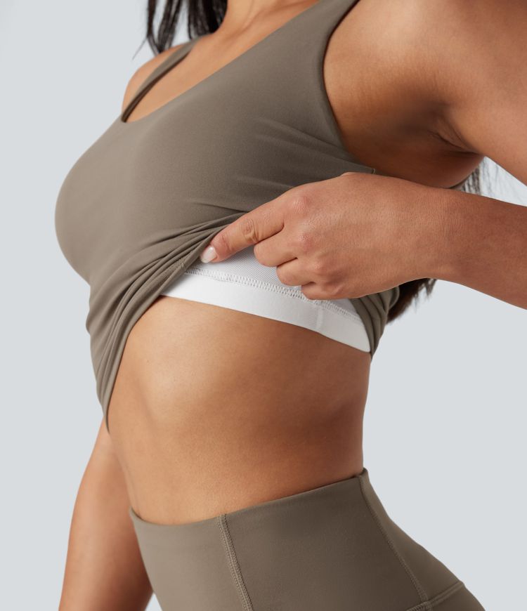 Halara UltraSculpt™ U yaka antrenman atleti