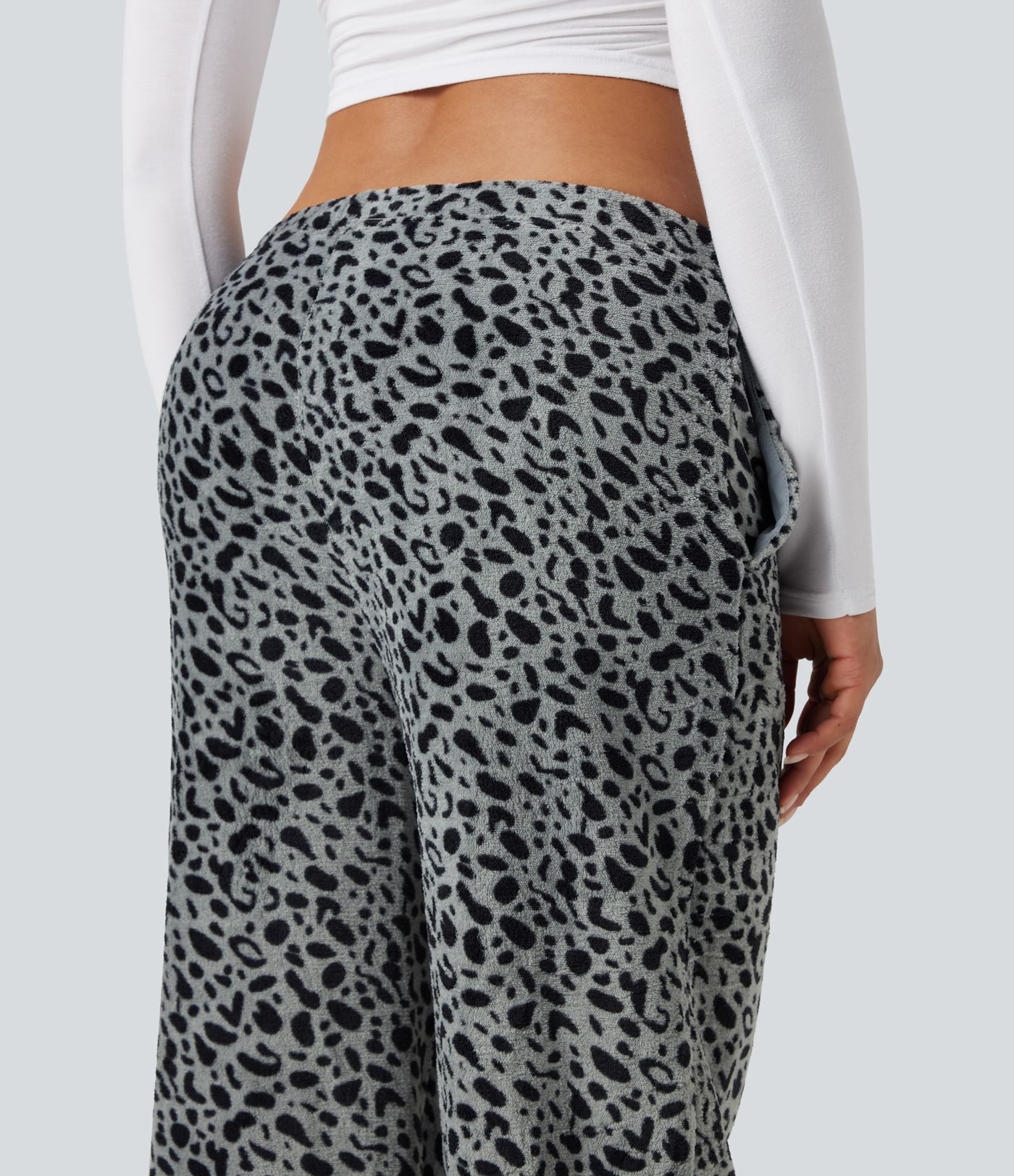 Mid Rise Drawstring Leopard Print Fleece Casual Baggy Pants with Pockets