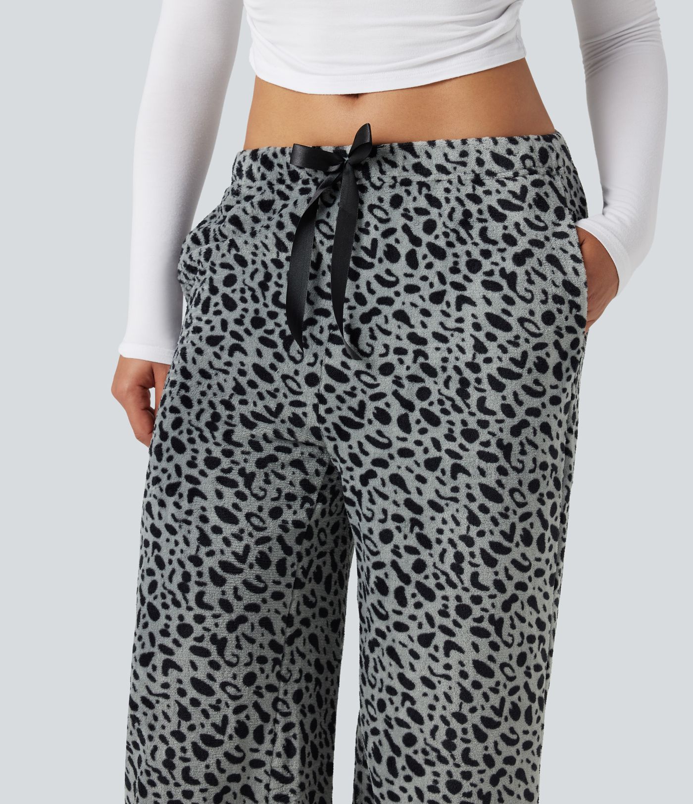 Mid Rise Drawstring Leopard Print Fleece Casual Baggy Pants with Pockets