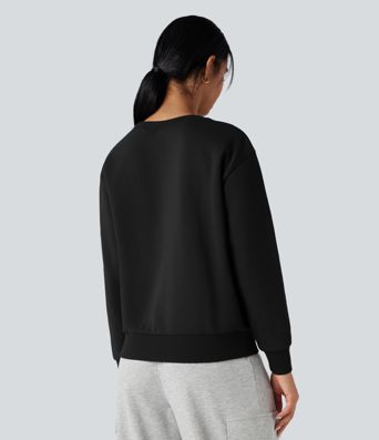 Round Neck Long Sleeve Casual Cotton Sweatshirt with Pockets