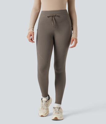 Hoch taillierte 7/8-Wanderleggings aus Fleece mit Kordelzug und Taschen Hoch taillierte 7/8-Wanderleggings aus Fleece mit Kordelzug und Taschen