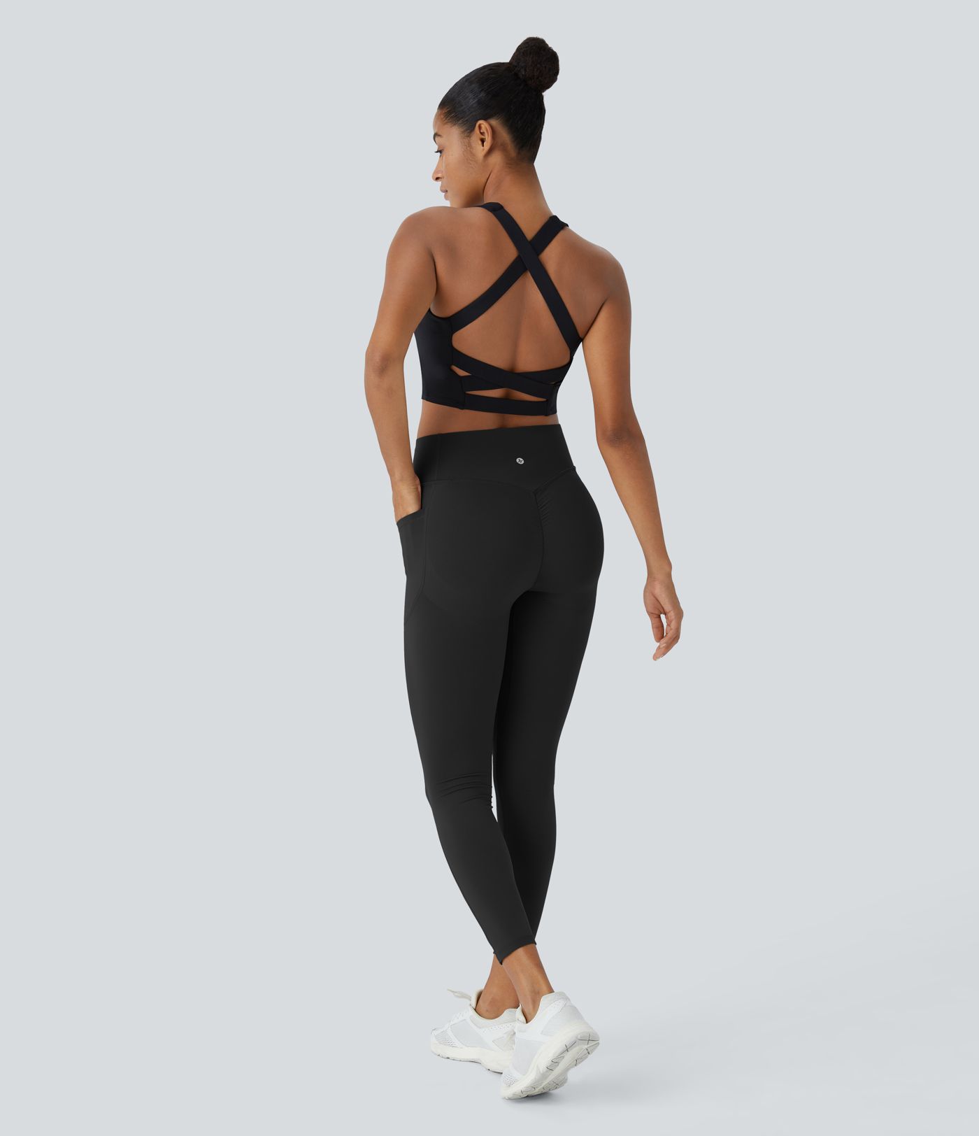 Halara UltraSculpt™ High Waisted Scrunch Butt Lifting Tummy Control Pocket Shaping Training Leggings