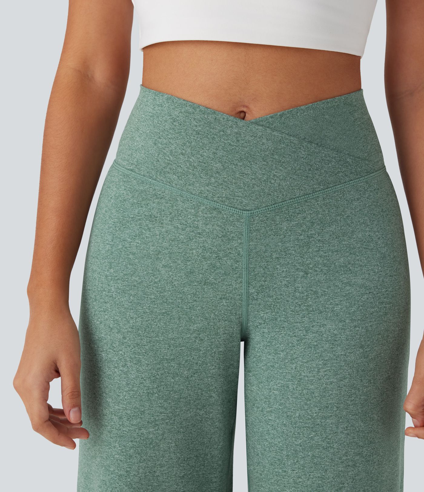 Crossover-Yogahose mit hohem Bund, Bundtasche und weitem Bein