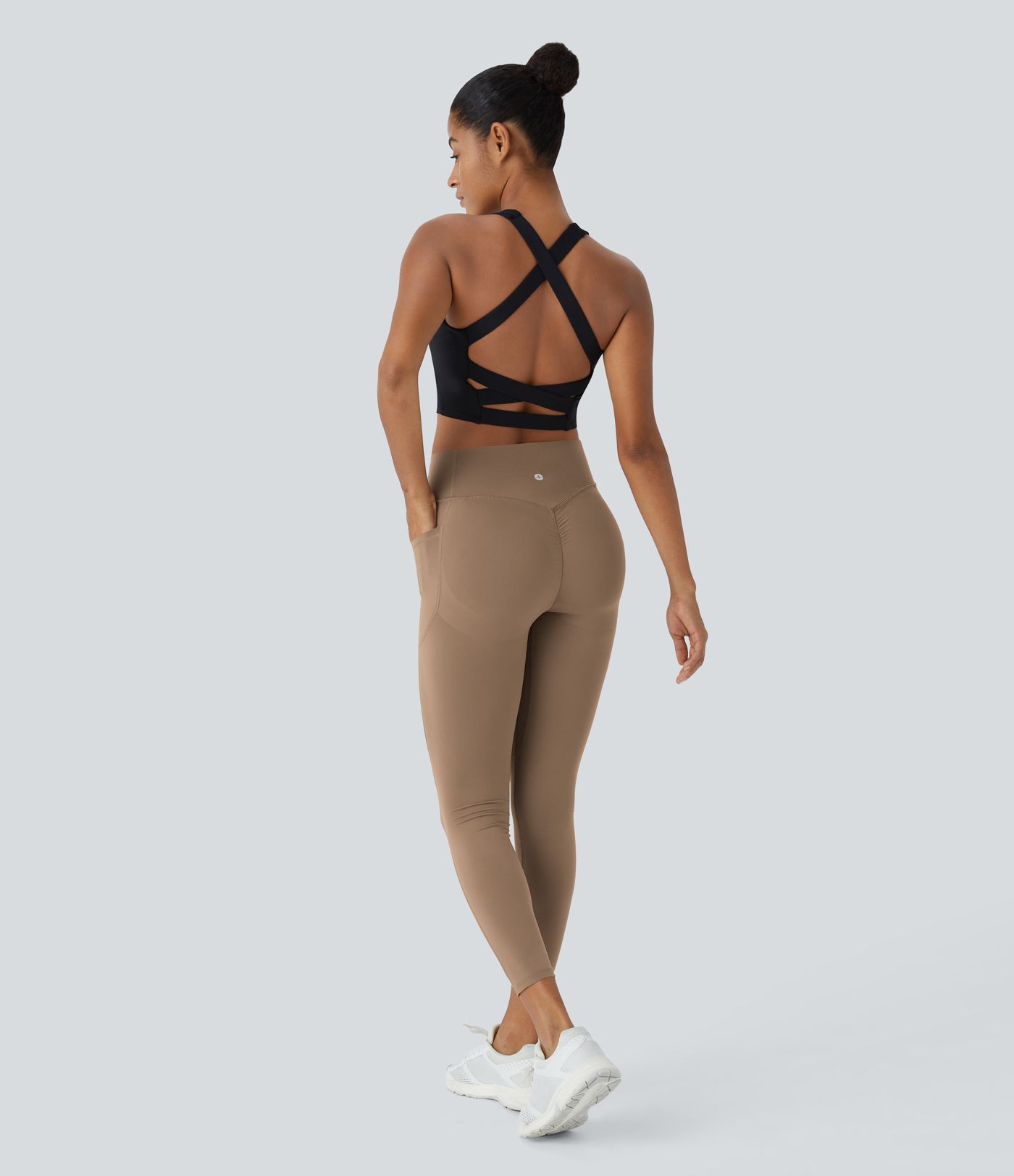 Halara UltraSculpt™ High Waisted Scrunch Butt Lifting Tummy Control Pocket Shaping Training Leggings