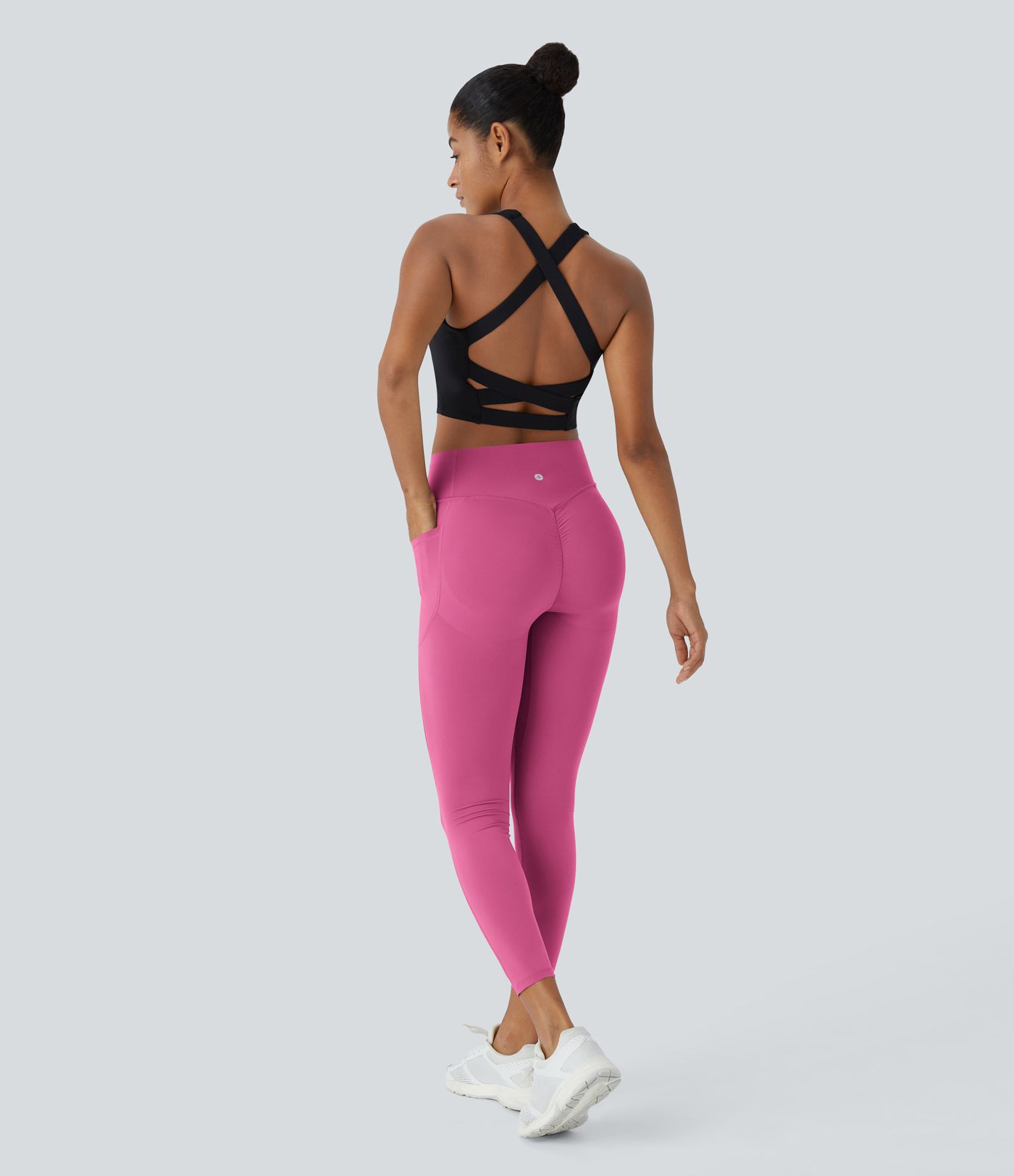 Halara UltraSculpt™ High Waisted Scrunch Butt Lifting Tummy Control Pocket Shaping Training Leggings