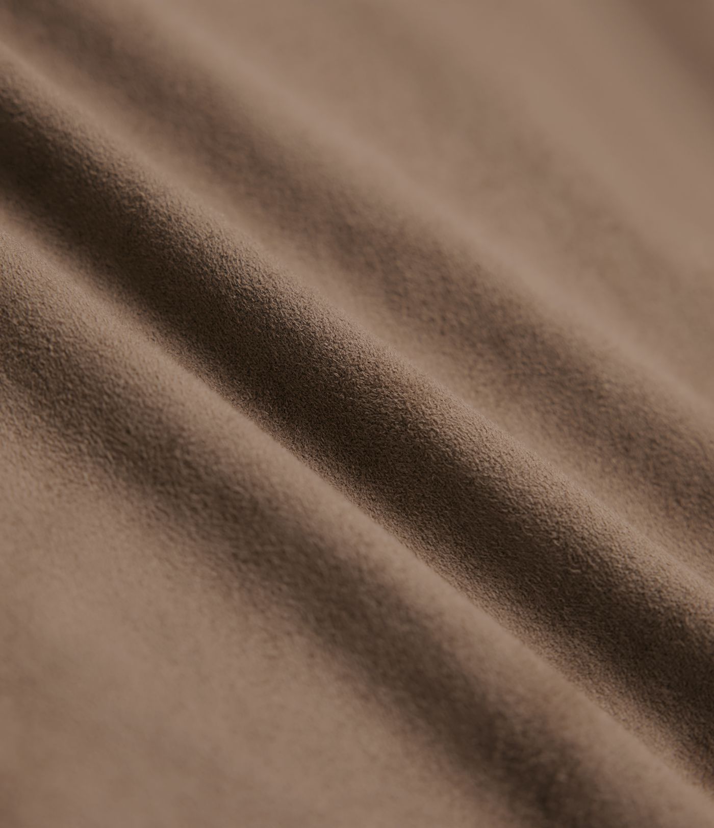 Lässiger ausgestellter Midirock aus Wildleder mit hoher Taille und Taschen