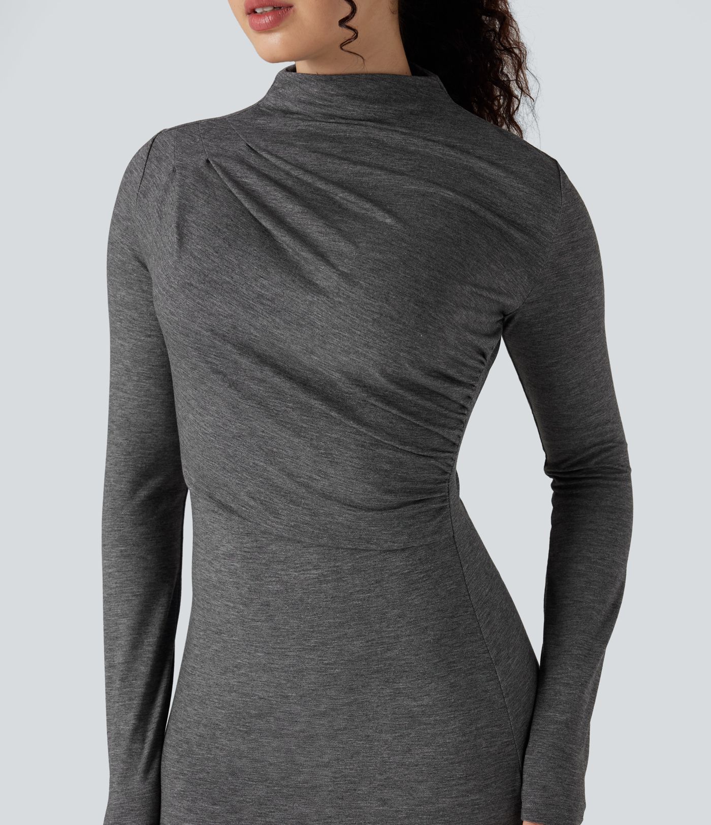 Vestido midi casual de manga larga con cuello alto