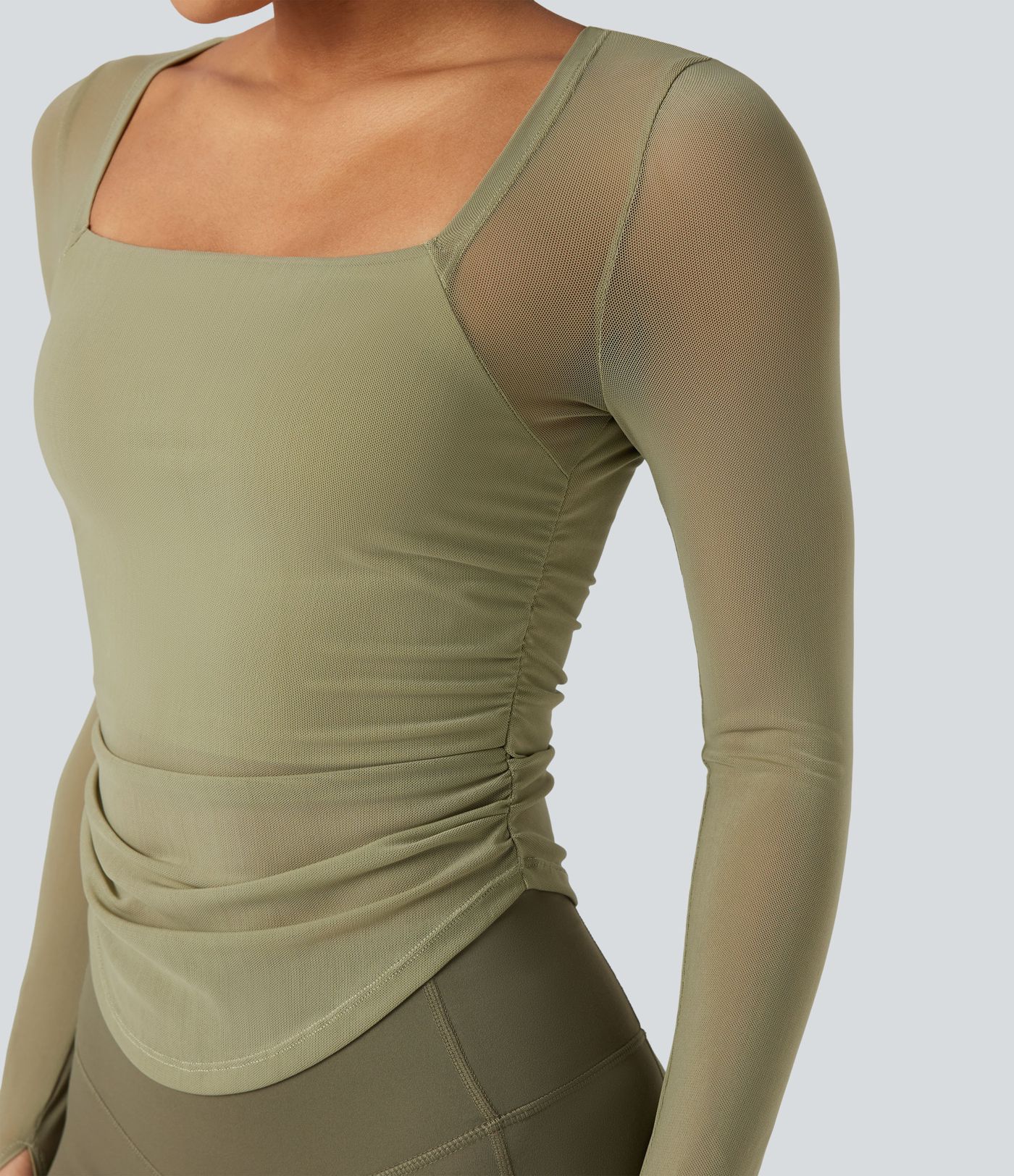 Square Neck Long Sleeve Thumb Holes Contrast Mesh Ruched Curved Hem 2-in-1 Workout Top