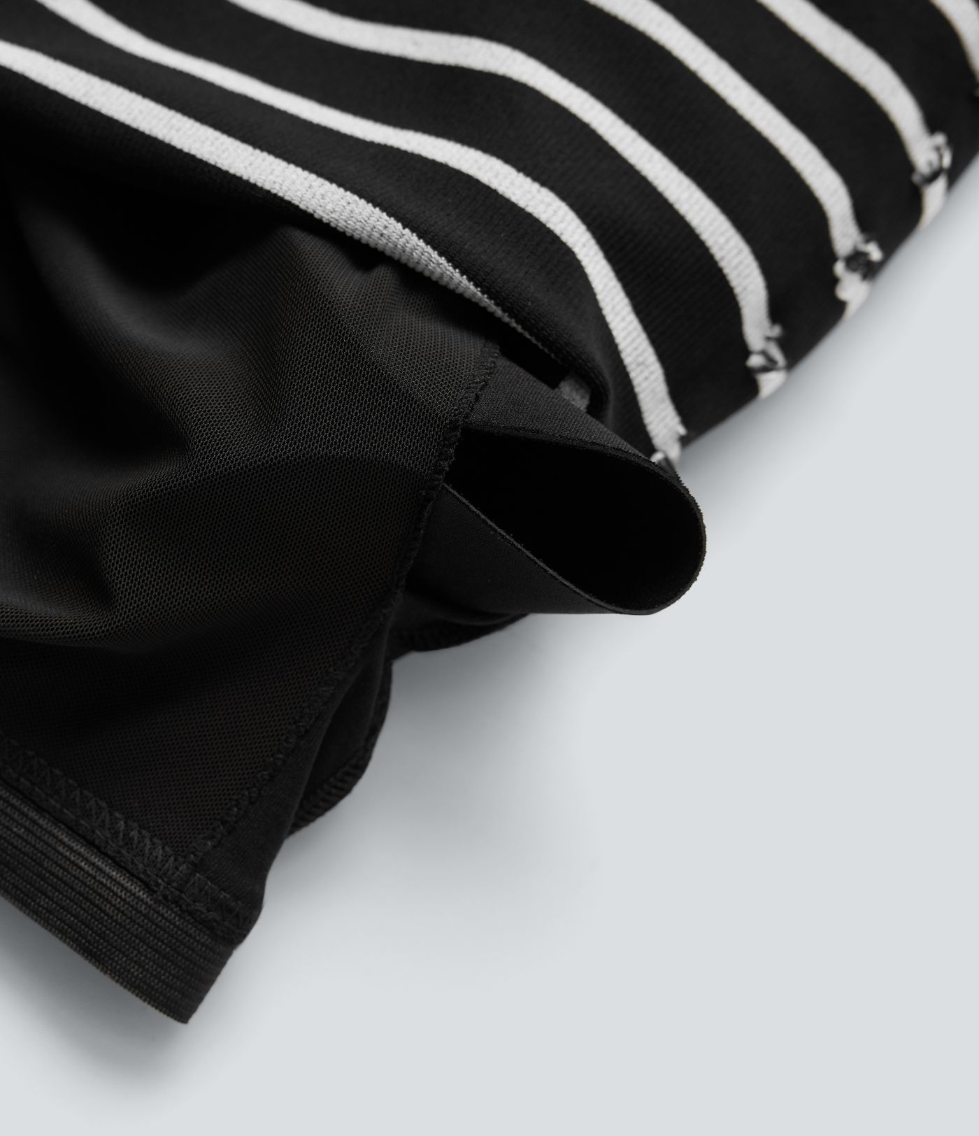 OneForm Seamless Flow Off-shoulder Reglan Long Sleeve Striped Casual Sports Top