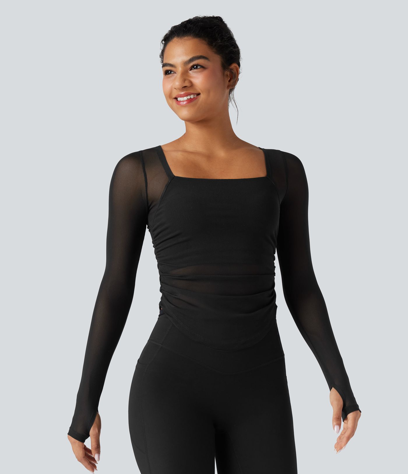 Square Neck Long Sleeve Thumb Holes Contrast Mesh Ruched Curved Hem 2-in-1 Workout Top