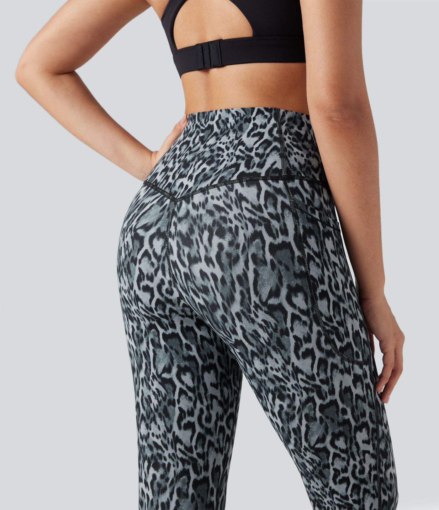 Halara UltraSculpt™ Leopard Print High Waisted Tummy Control Yoga Leggings with Pockets