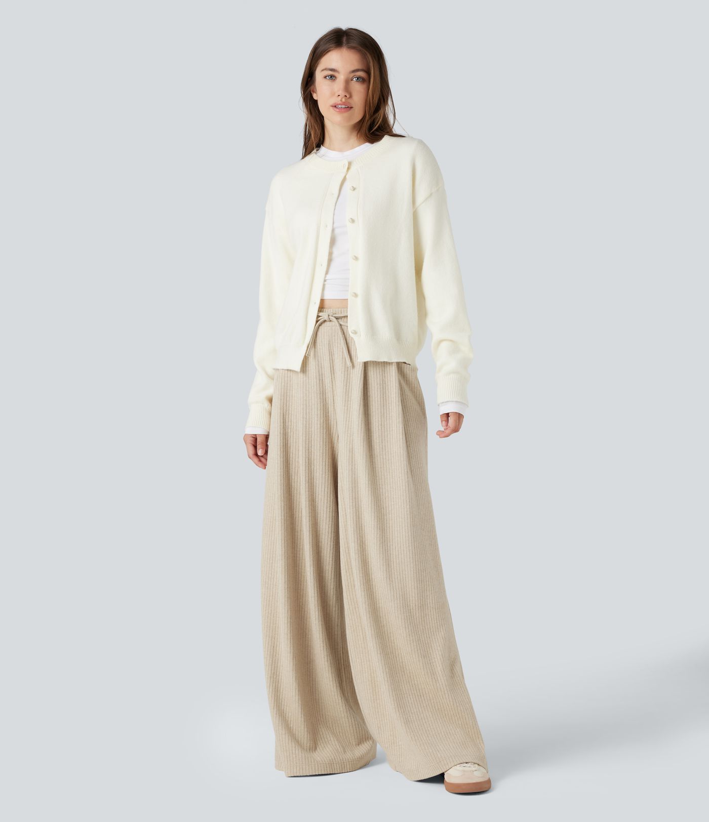 Lässige Baggy-Hose aus Rippstrick mit Seitentaschen und Kordelzug