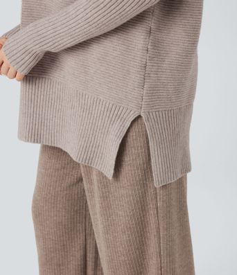 High-neck Long Sleeve Split Work Sweater