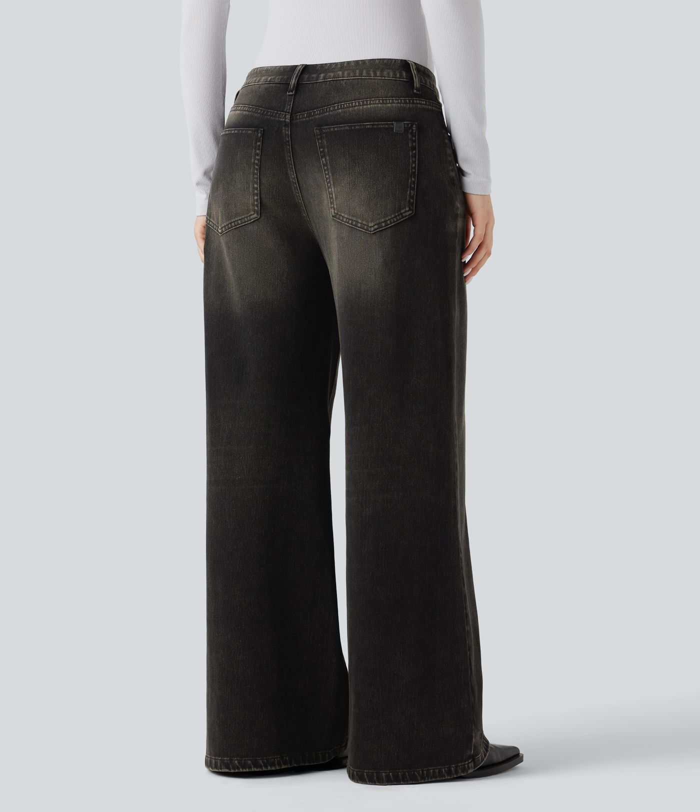 Halara Flex™ - Lässige Jeans mit niedrigem Bund, mehreren Taschen und weitem Bein