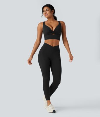 Halara UltraSculpt™ Light Support Molded Cups Push-Up Yoga Sports Bra