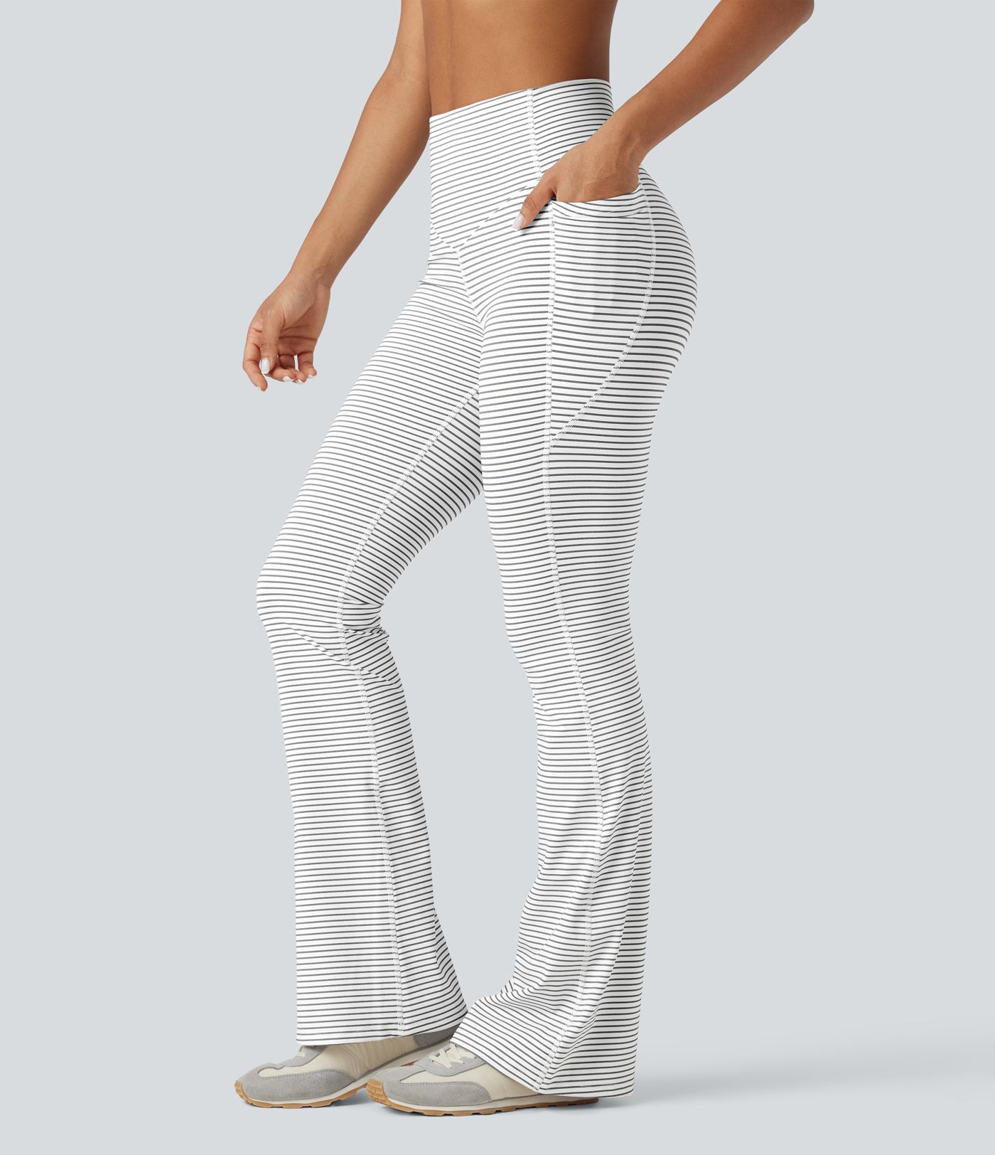 Pantalon de yoga à coupe bootcut gainant taille haute à rayures avec poches
