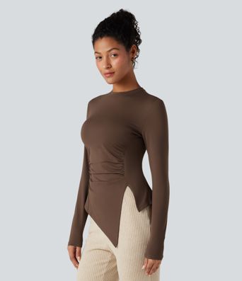 T-shirt froncé ourlet fendu manches longues