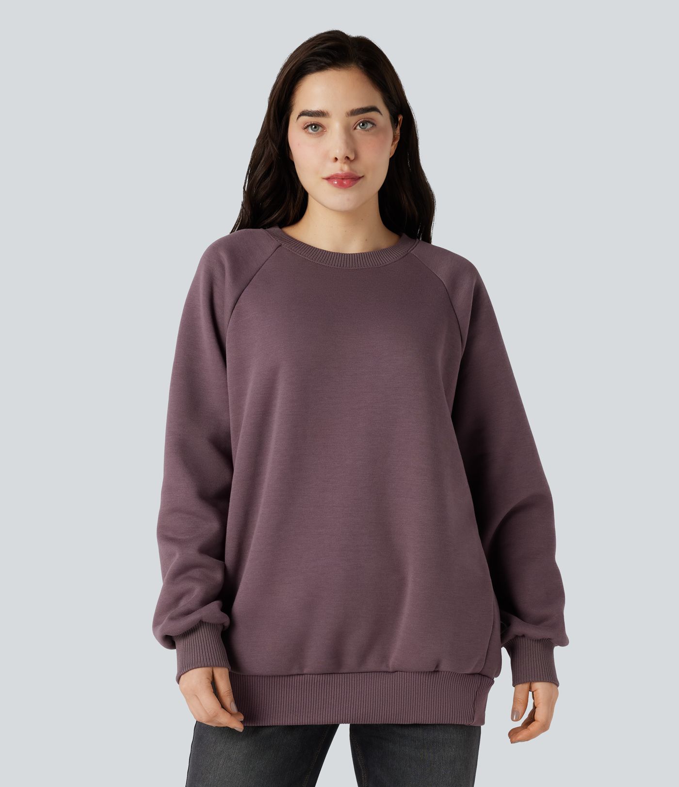 Round Neck Long Sleeve Oversized Fleece Casual Sweatshirt with Pockets
