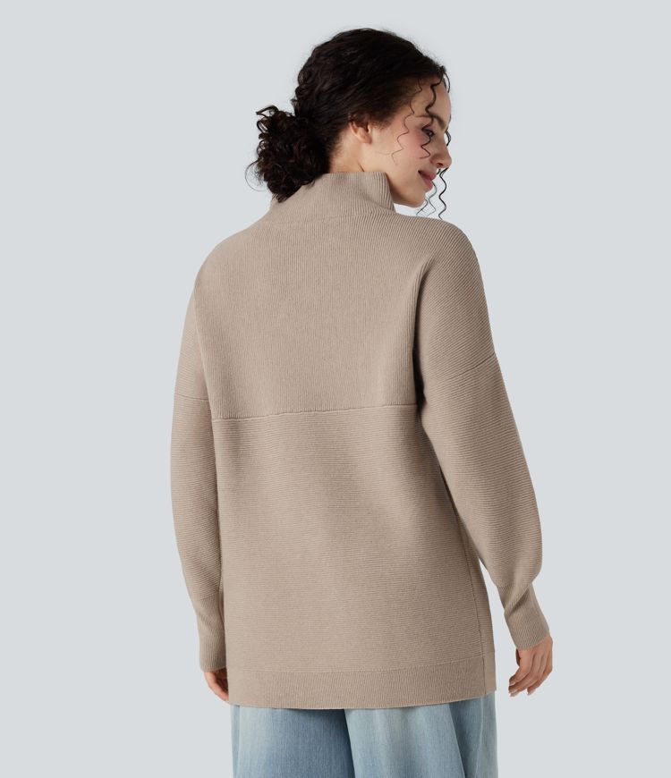 Lässiger Langarmpullover mit Stehkragen