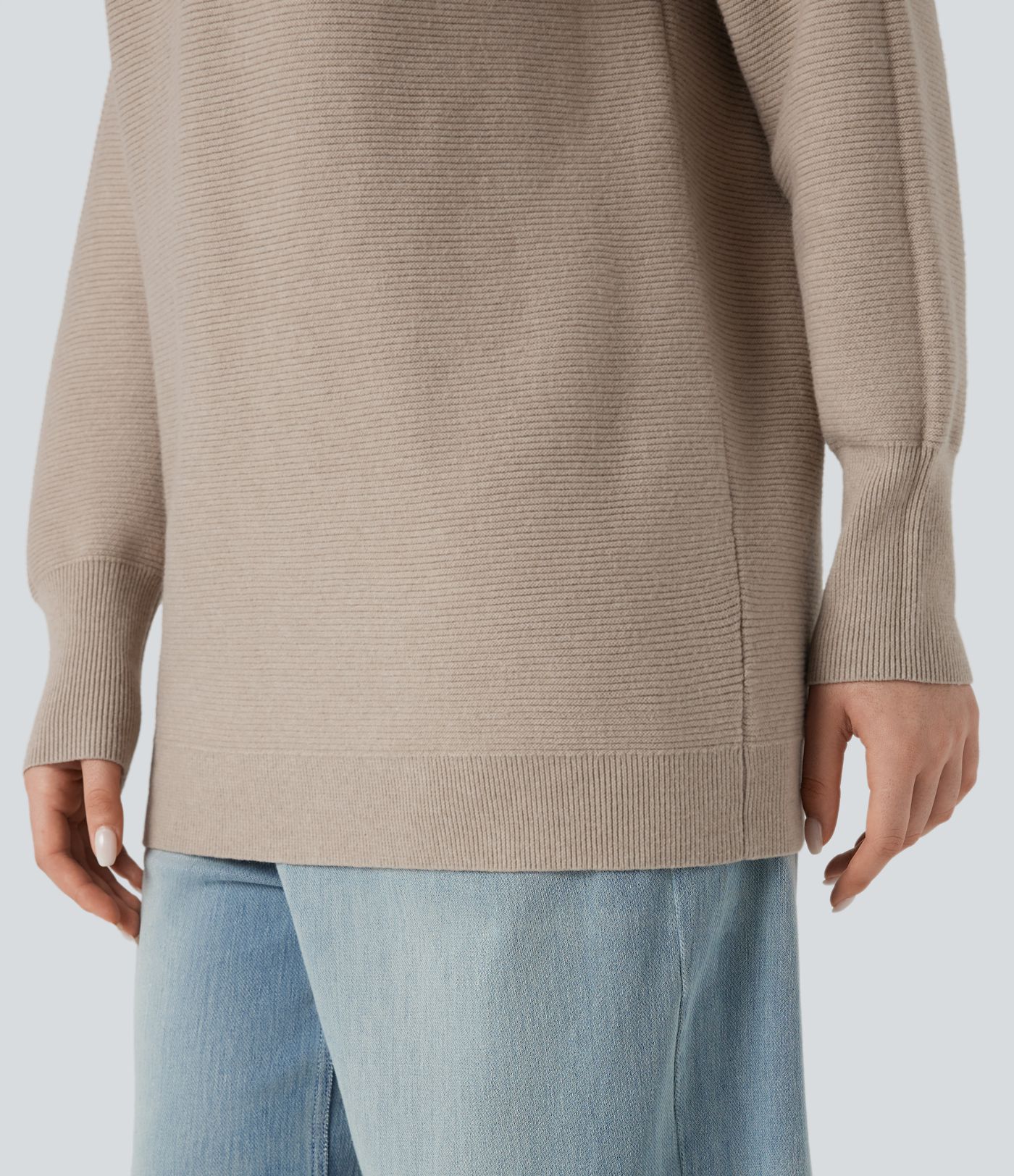 Lässiger Langarmpullover mit Stehkragen