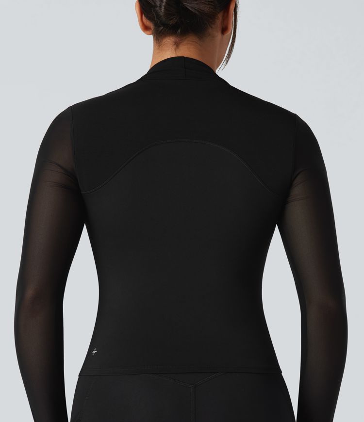 SoftlyZero™ Plush Contrast Mesh Thumb Holes 2-in-1 Yoga Sports Top