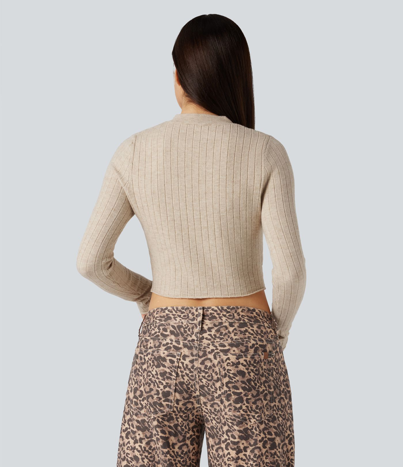 Pull court décontracté à col montant et manches longues