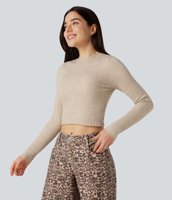 Pull court décontracté à col montant et manches longues