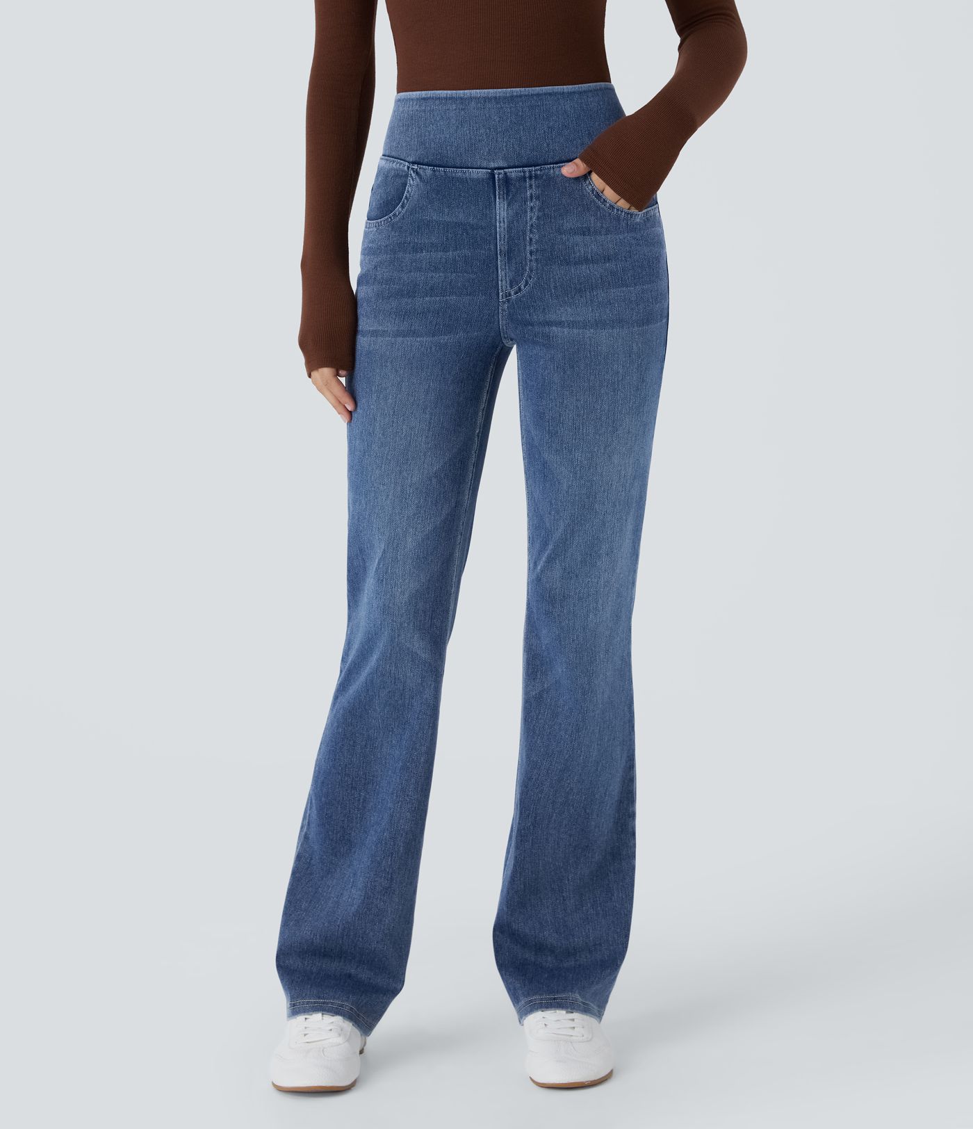 Jeans Halara Flex™ Denim tiro alto lavado elástico múltiple bolsillo corte acampanado