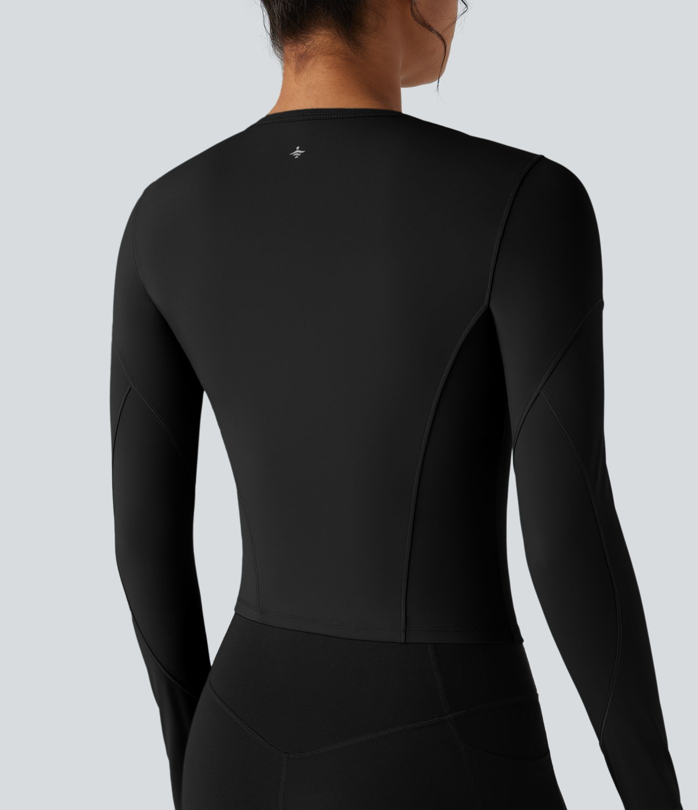 Top deportivo de yoga de manga larga con cuello redondo y abertura para el pulgar