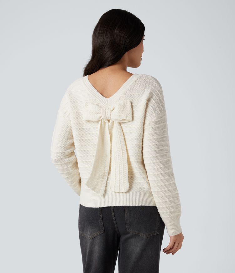 Pull tailleur liens dans le dos manches longues
