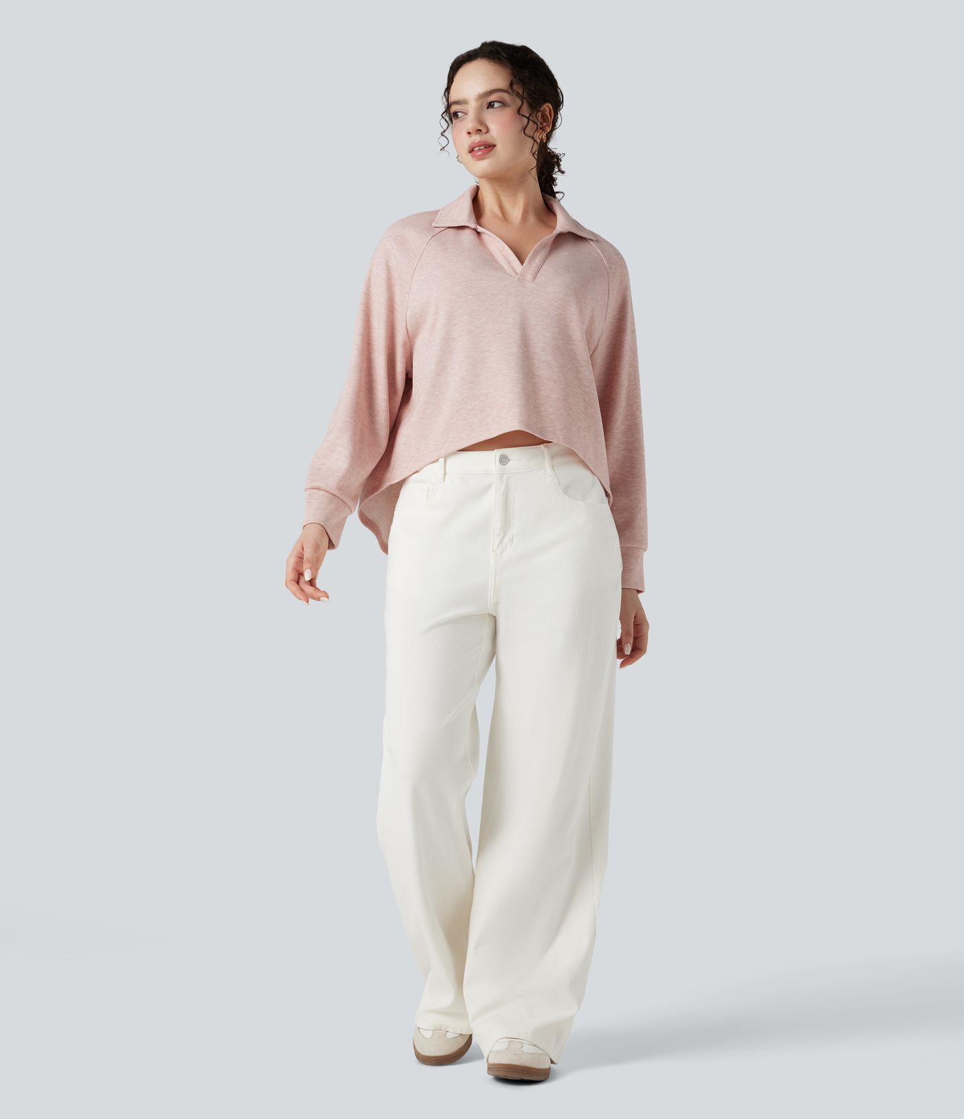 Sweat-shirt col tailleur manches raglan longues ourlet asymétrique coupe décontractée