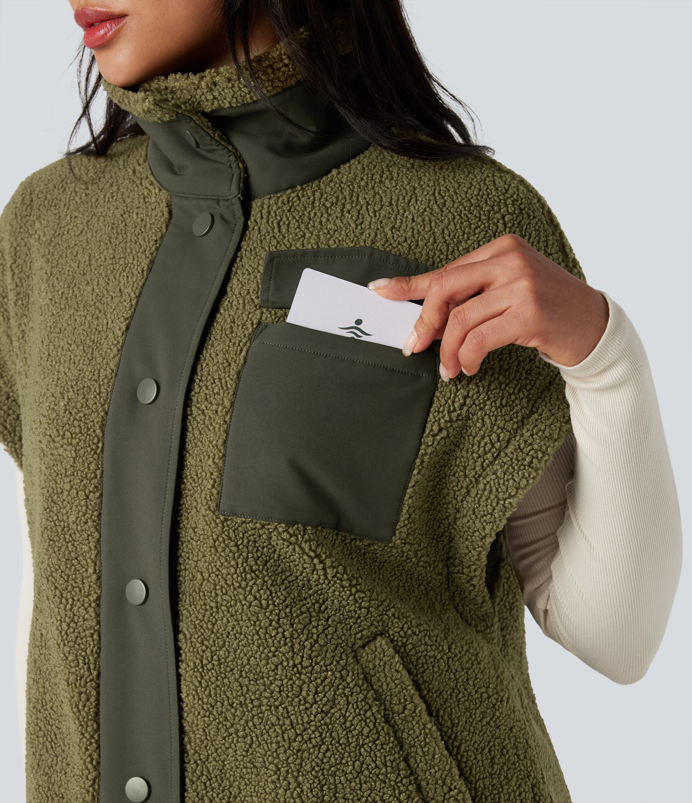 Gilet sherpa randonnée color block col montant manches courtes avec poches