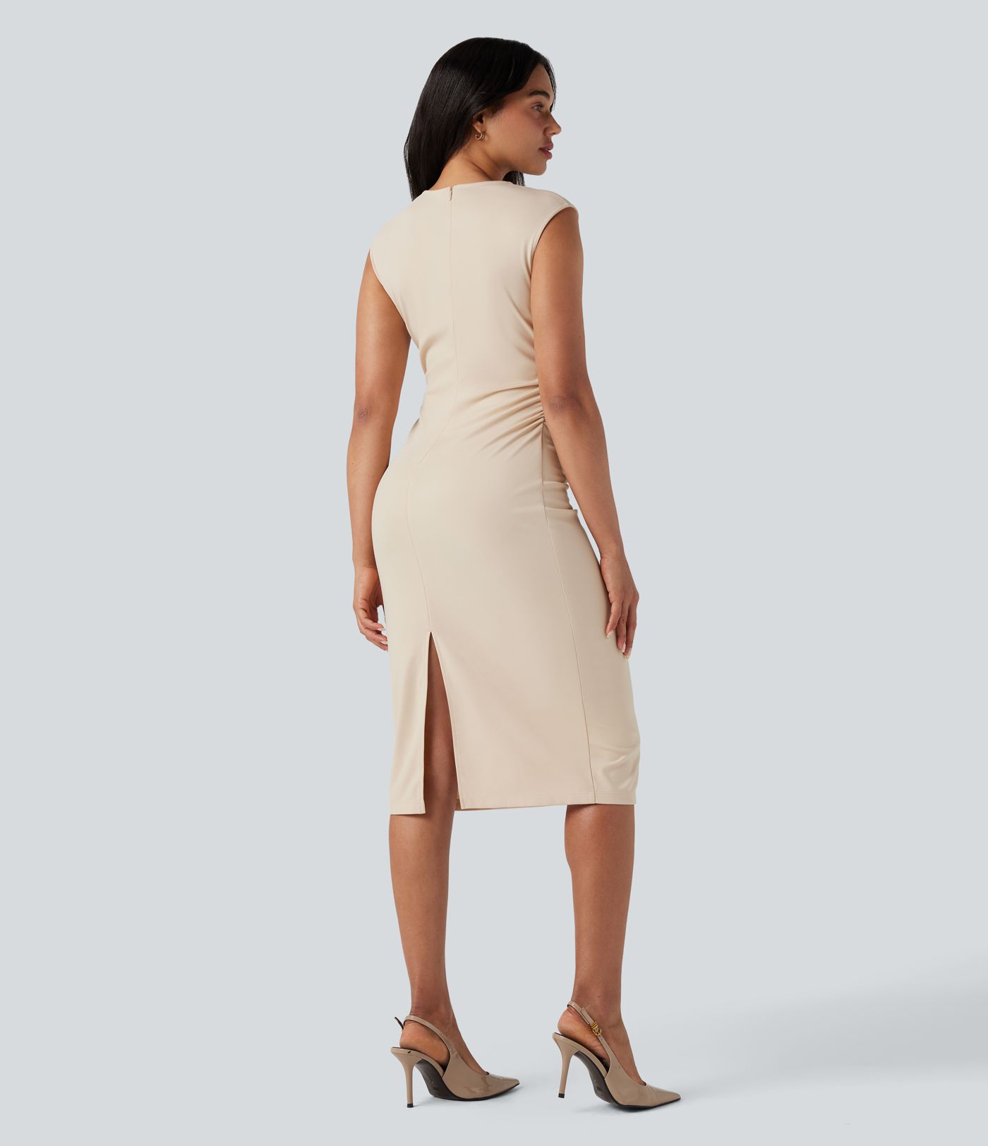 Robe mi-longue moulante tailleur col rond sans manches