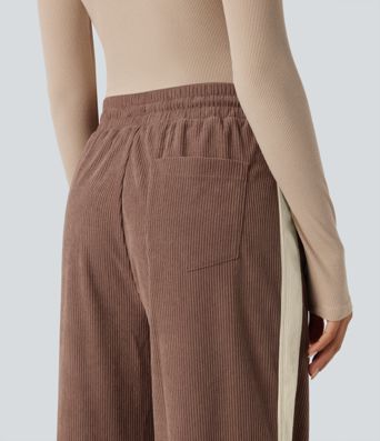 Hochgeschnittene Cordhose im Colorblock-Design mit Kordelzug, geradem Bein und Taschen