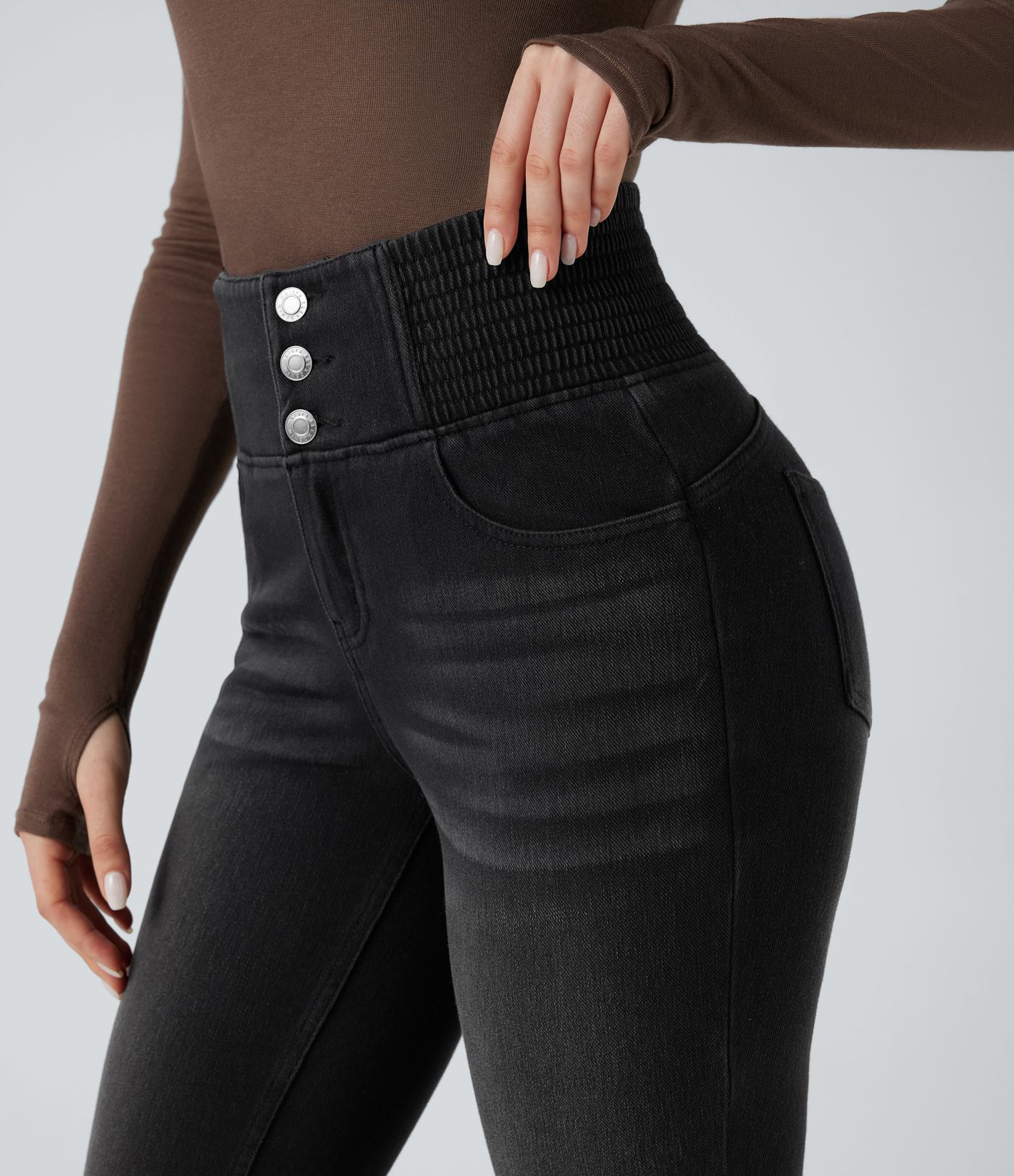 Halara Flex™ jeans flare décontractés à taille haute, froncés à la taille, avec poches