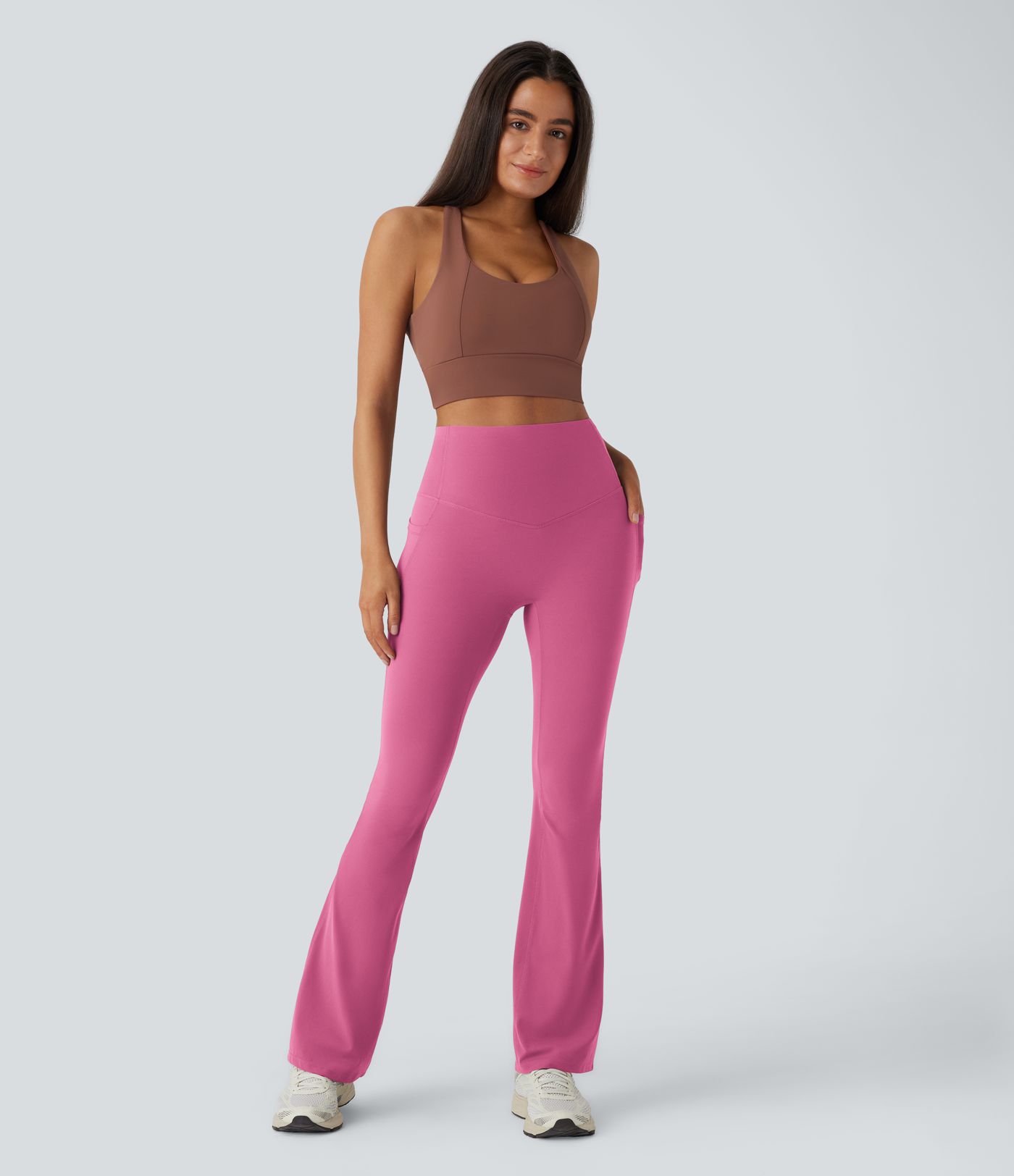 Halara UltraSculpt™ SoCinched Legging de Yoga Taille Haute avec Contrôle du Ventre et Poches, Coupe Évasée
