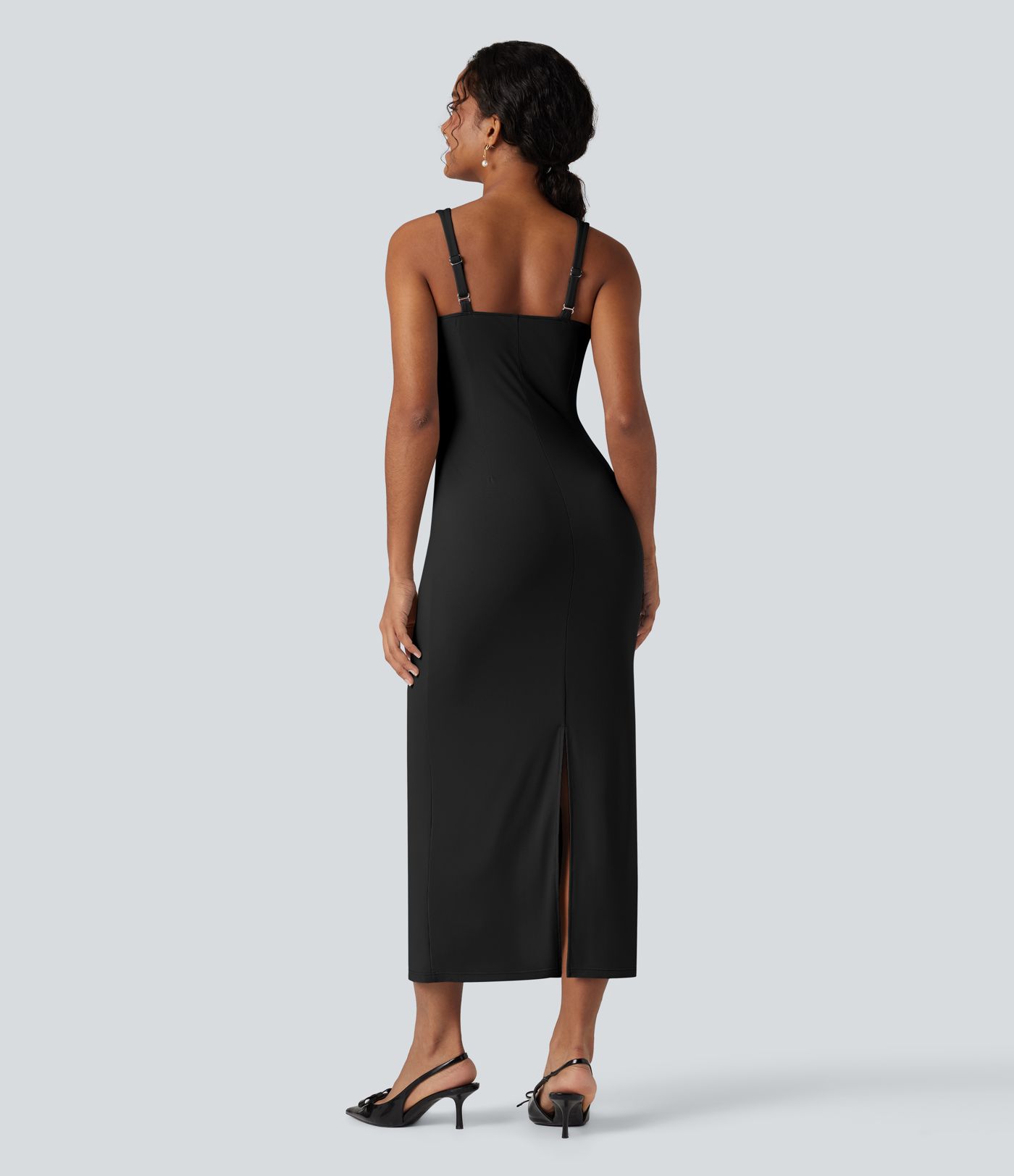 Robe mi-longue froncée col V dos nu