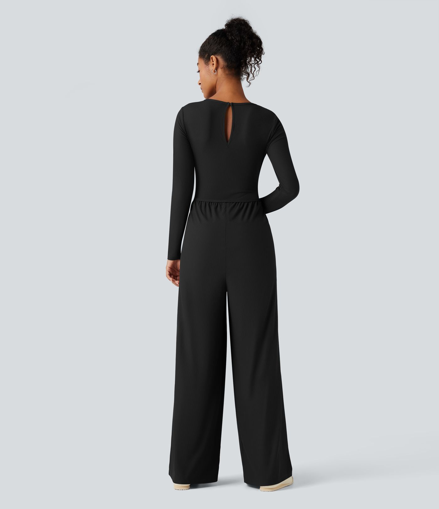 Fitilli, yuvarlak yakalı, uzun kollu, korseli, cepli günlük tulum — Easy Peezy edisyonu