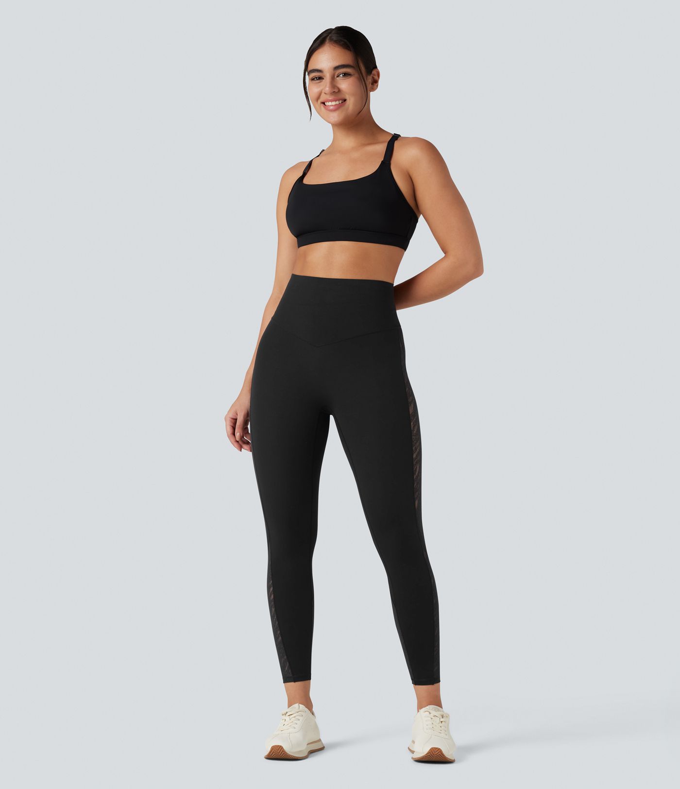 Legging de yoga gainant taille haute avec détails dentelle contrastée et poches Halara UltraSculpt™