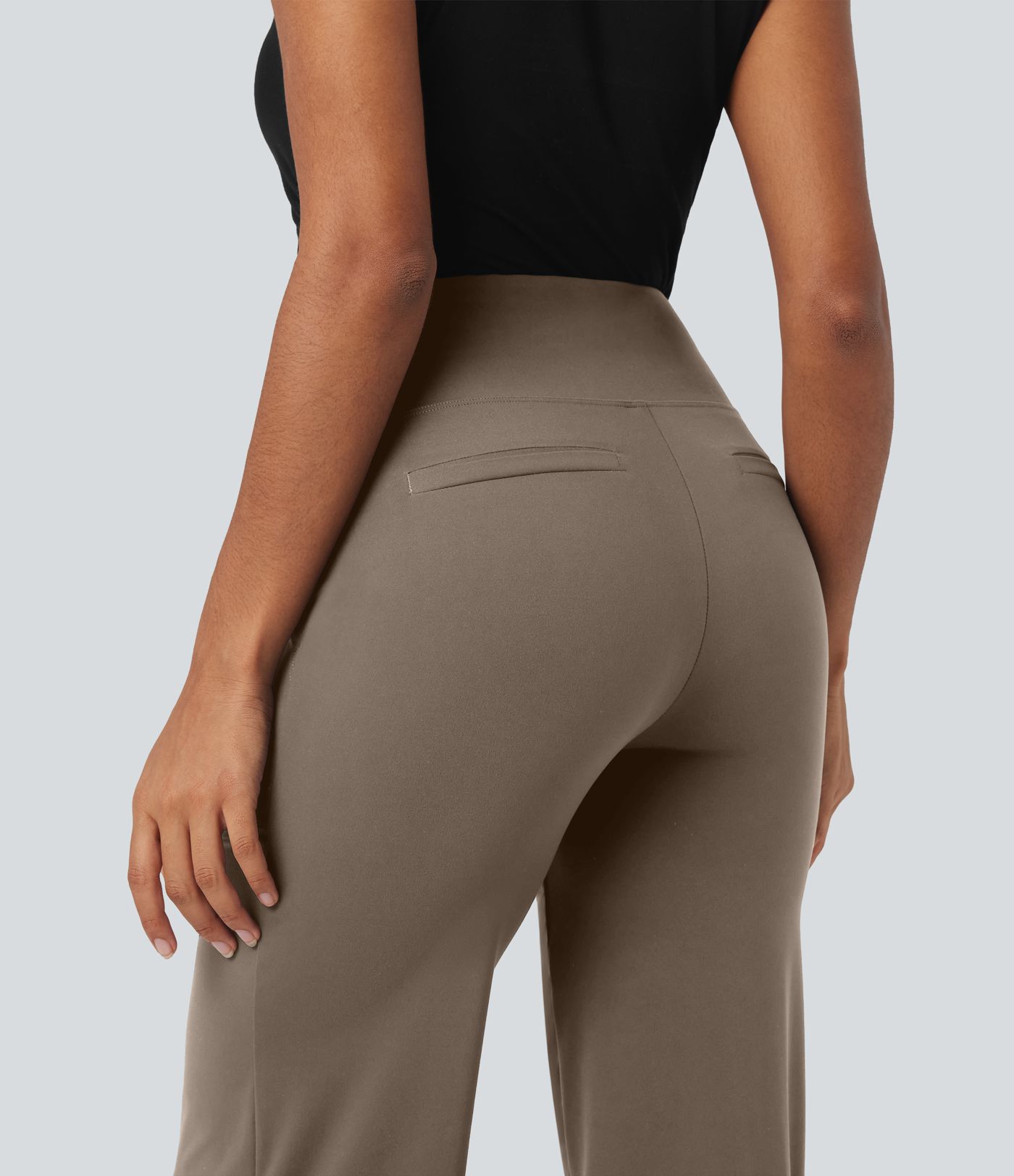 Halara UltraSculpt™ SoCinched Pantalones de trabajo de tiro alto con control abdominal, pierna recta y bolsillos.