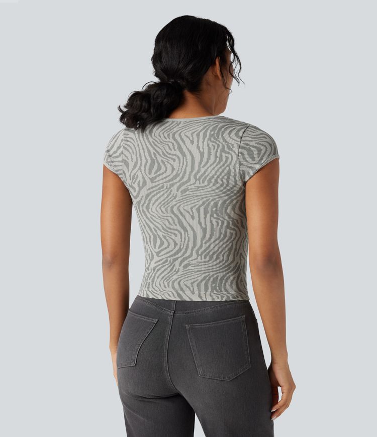 OneForm Seamless Flow U Neck Short Sleeve Zebra Print Casual Sports Top