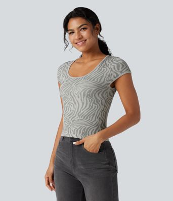 OneForm Seamless Flow U Neck Short Sleeve Zebra Print Casual Sports Top