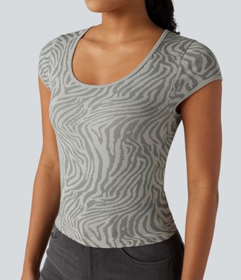 OneForm Seamless Flow U Neck Short Sleeve Zebra Print Casual Sports Top
