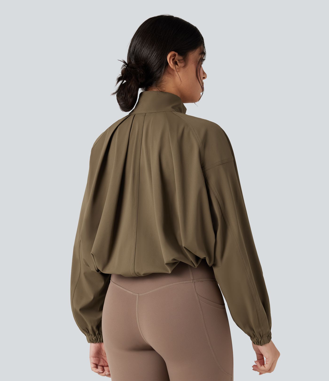 High-neck Long Sleeve Drawstring Hem Workout Jacket with Pockets