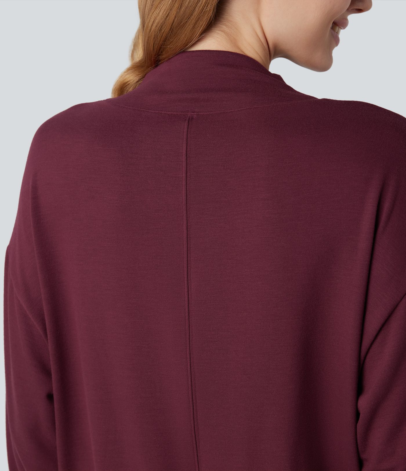 Halara HeatCore - Yoga-Sport-Top mir hohem Kragen, Taschen und langen Ärmeln - wärmend