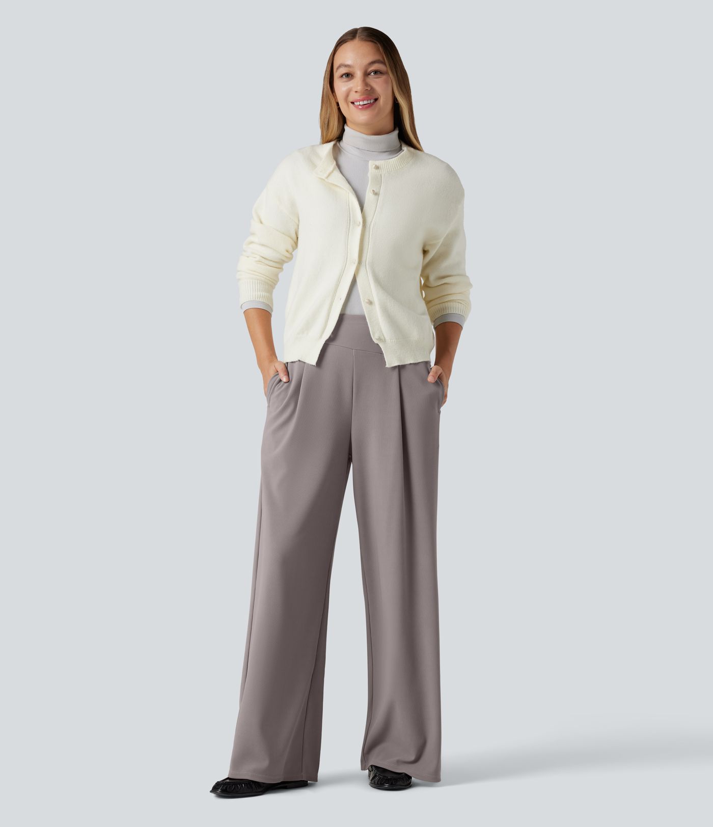 Halara Flex™ - Stoffhose mit hohem Bund, Seitentaschen, Mikrowaffelmuster und weitem Bein